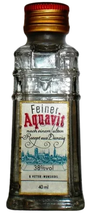 G. Vetter Feiner Aquavit — front